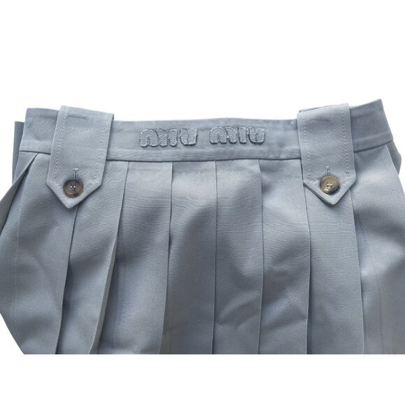 Miu Miu Gray Pleated Wool Skirt With Button Detail Made In Italy - Picture 3 of 9